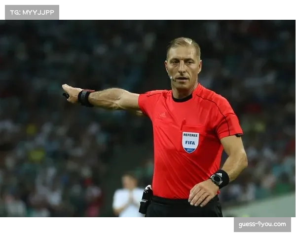 人物聚焦:那不勒斯定位球战术的核心设计与执行者,主帅卡尔佐纳